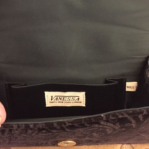 Velvet evening bag   - Picture 2 of 3